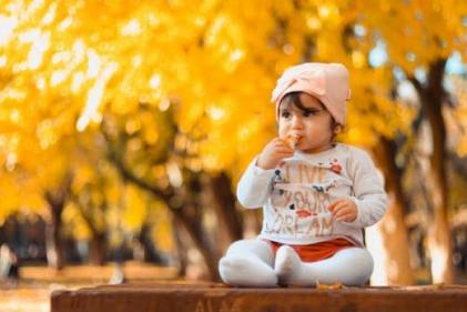 The cutest autumn-inspired baby names for those who love the cosy fall vibes!