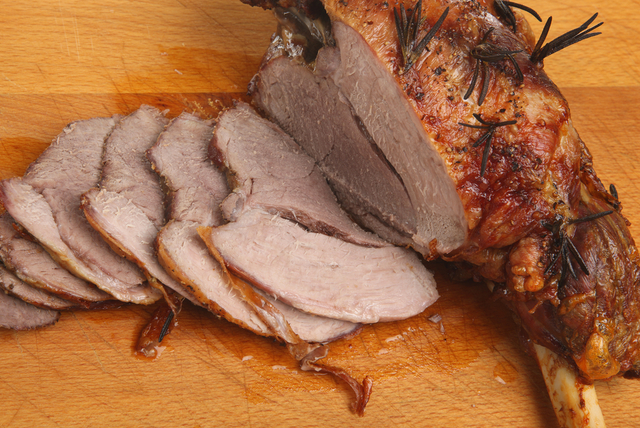 Glazed roast lamb