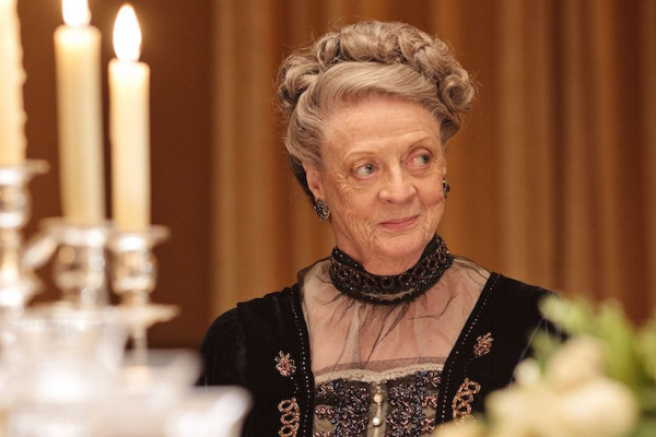 Watch: Maggie Smith stars in first full length trailer for second Downton Abbey film