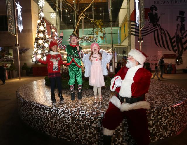 Dundrum Town Centre announces Santa’s return!