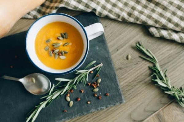 Creamy, spiced and good for you! Delicious squash and sweet potato soup