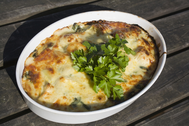 Healthy lasagne with spinach and mushrooms