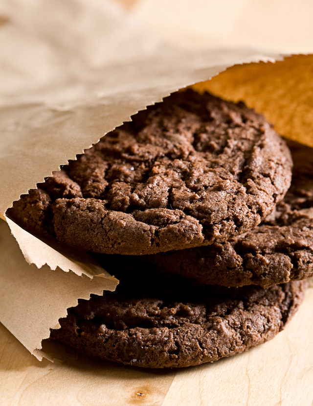 Flourless, butterless chocolate cookies
