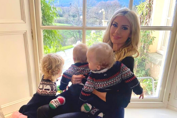 Rosanna Davison’s twins reach wonderful milestones just four minutes apart