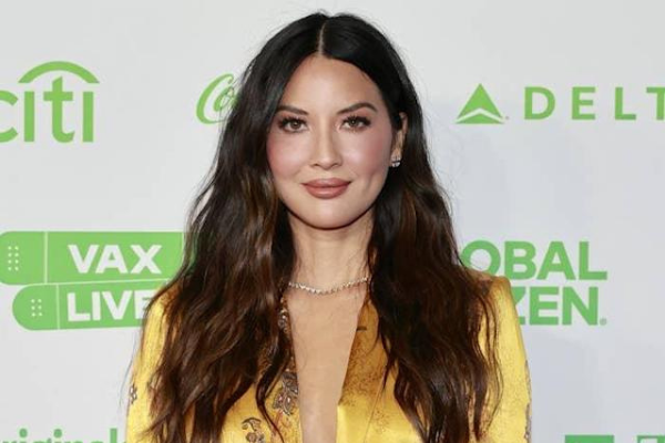 Olivia Munn details welcoming her daughter via surrogacy after cancer diagnosis