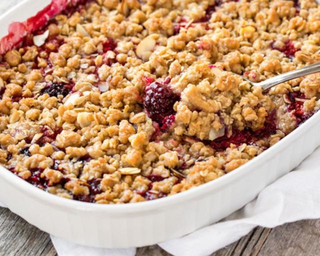 Berry nice! Were loving this blackberry crumble recipe right now!