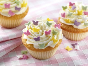 Raspberry rose cupcakes
