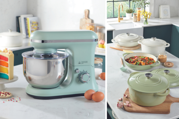 Aldi are selling le creuset-esk dishware and baking essentials for an absolute bargain