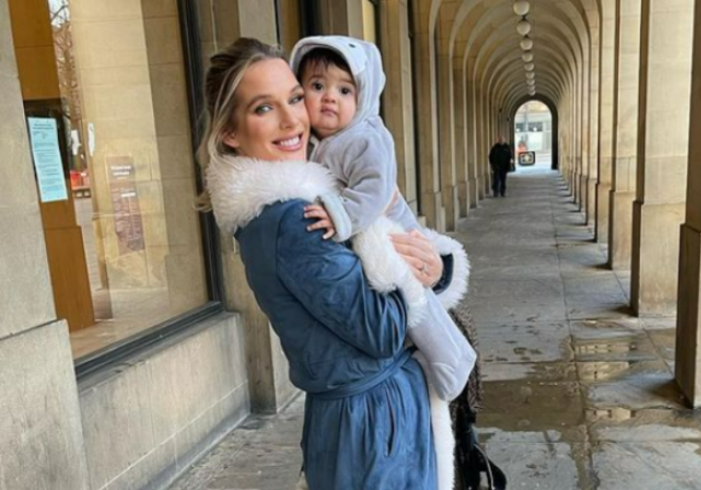 Coronation Street’s Helen Flanagan opens up about breastfeeding concerns