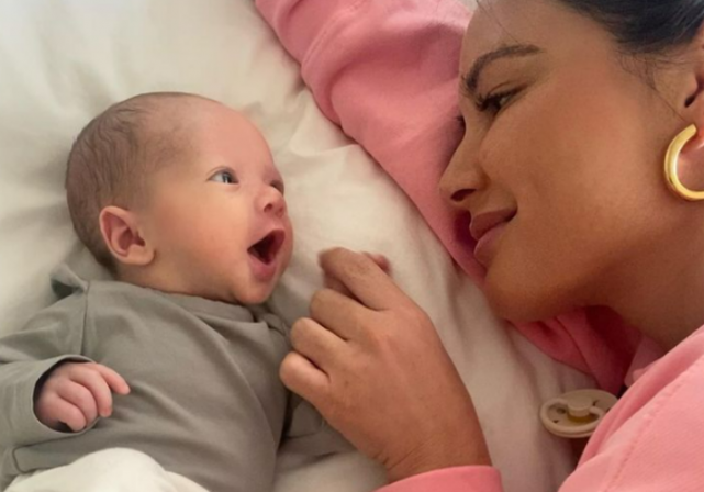 New mum & X-Men actress Olivia Munn talks about relatable postpartum struggle