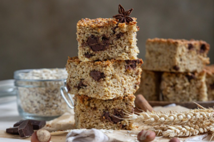 Monday Recipe: These chocolate oat bars are the perfect lunchbox treat
