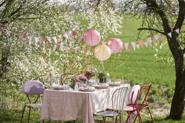 Party with Søstrene Grene & create that wow factor with their new garden party collection.