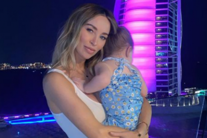 Reality TV star Lauren Pope takes newborn & toddler out for the day for exciting reason