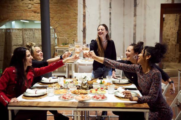 Our favourite Friday night tipple, Barefoot is set to roll out a buttery chardonnay in Ireland