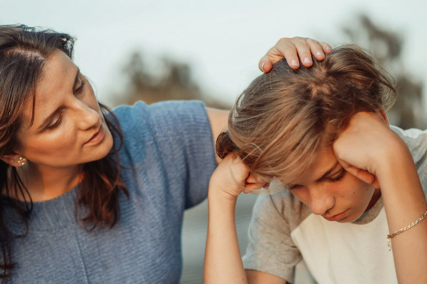 Ways to encourage your tween to open up about their mental health 