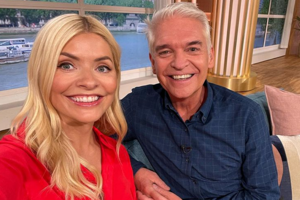 Holly Willoughby addresses This Morning win following booing from NTAs audience
