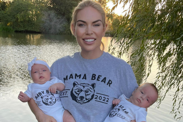 Frankie Essex reveals she gets really hot & panics when son gets upset in public