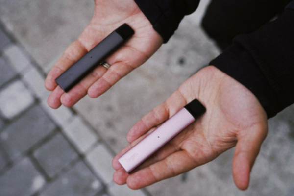 Minister of State shares plans to ban ‘wasteful’ disposable vapes in Ireland 