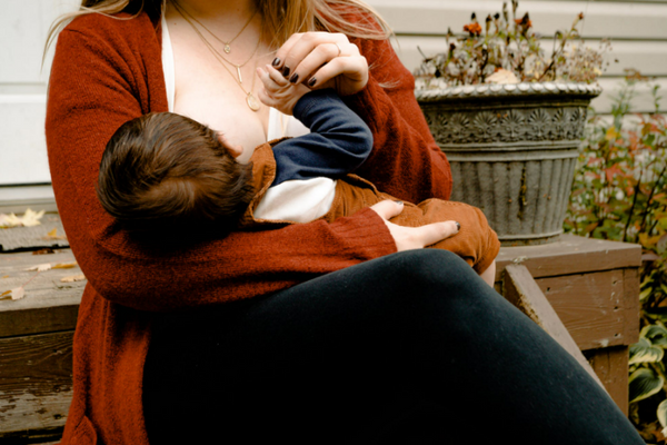 Parent-led advocacy group finds inadequate breastfeeding support for mums in Ireland