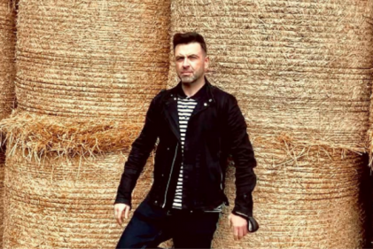 Mark Feehily reveals he has pneumonia & says he’ll be missing future gigs