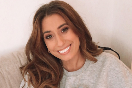VIDEO: Stacey Solomon gives us decor envy with her magical Christmas porch