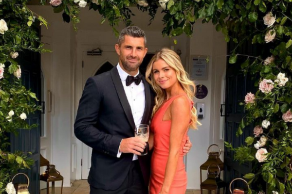 Rugby legend Rob Kearney & wife Jess announce they are...