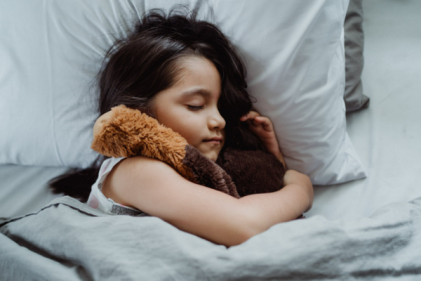 Top tips from a sleep consultant to help your child adjust to the clocks going forward