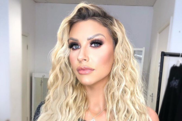 Mrs Hinch posts emotional wedding anniversary tribute after father’s passing