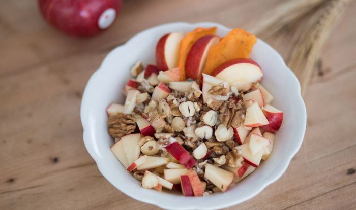 Apple-Nut Muesli