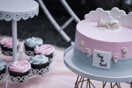 Intimate gender reveal ideas for couples that don’t want a big party