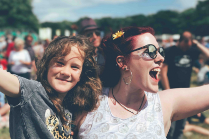 It’s concert time: Top tips and tricks your kids need to know to stay safe 