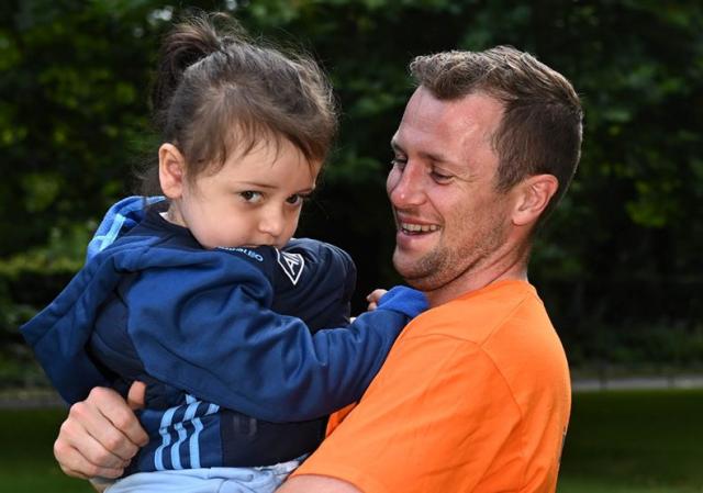 Sporting heroes unite to kick off Up the Hill for Jack and Jill summer fundraiser