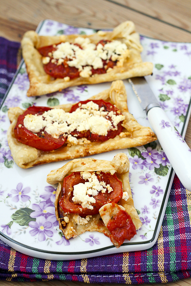 Easy tomato tart