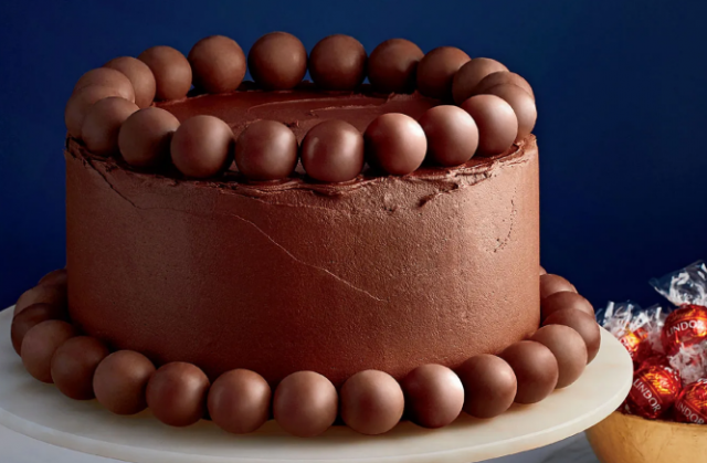 It’s World Chocolate Day & to celebrate we are making the ultimate LINDOR Chocolate Cake