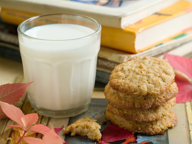 Oaty energy cookies