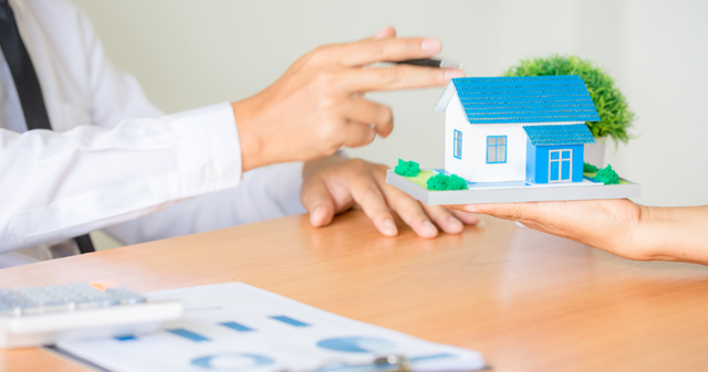 How a home buyer warranty can benefit your clients