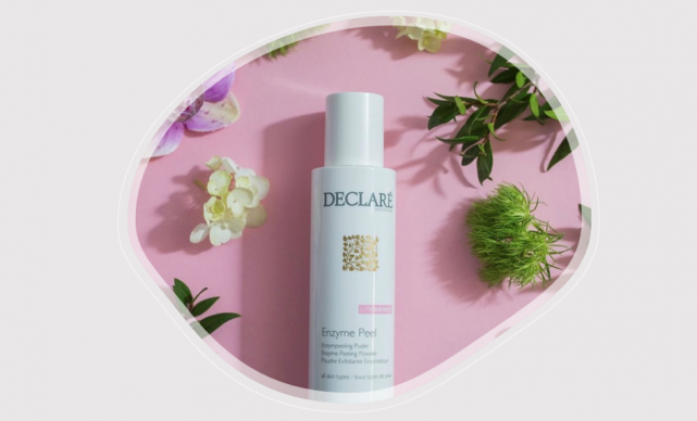 Declarés Soft Cleansing Enzyme Peel delivers a particularly gentle peeling method, without rubbing