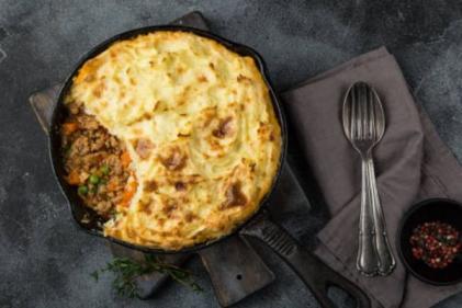 Stuck for a midweek meal? Try this hearty vegetarian lentil shepherds pie