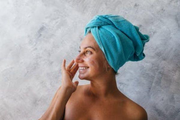 Sensitive skin feeling damaged? Check out our handy solutions guide!