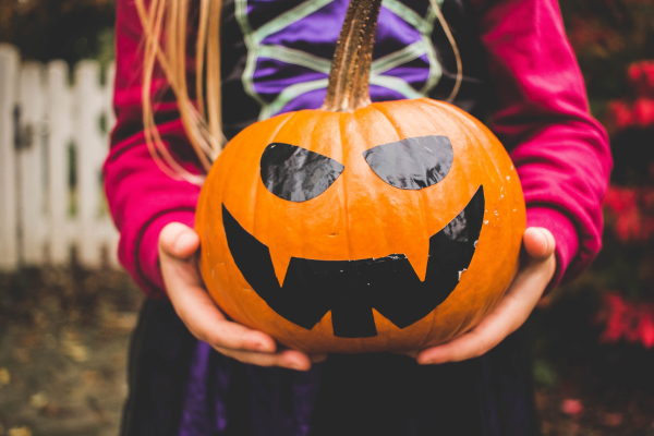 Our 5 top tips to help you keep your Halloween celebrations sustainable this year