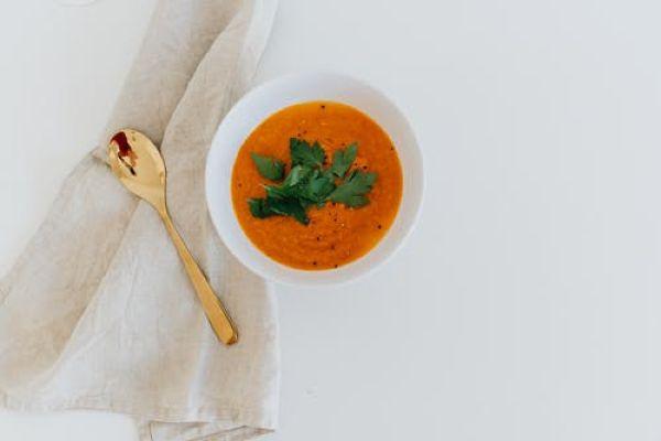 Looking for lunch inspo? Try out this rich and wholesome minestrone soup!