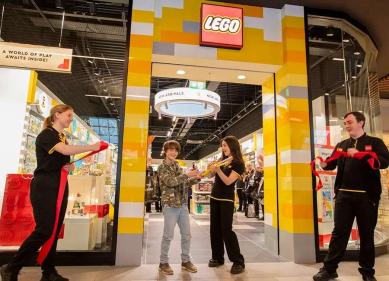 Ready, Steady, Build!  The new LEGO Store at Blanchardstown Shopping Centre is open!