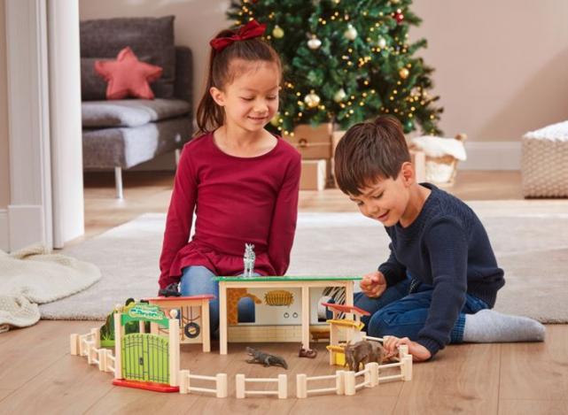 Unwrap magic this Christmas with Lidl’s range of Christmas toys