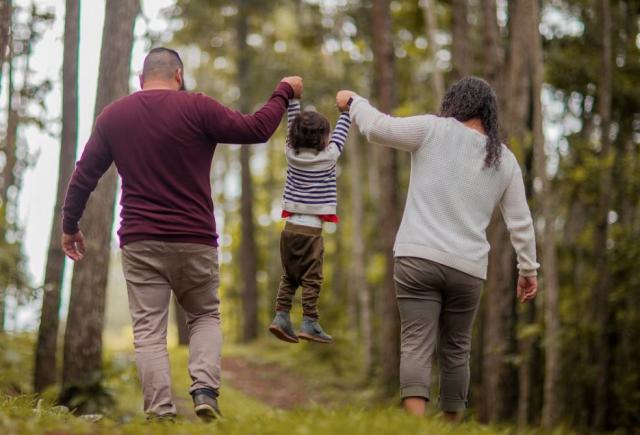 How you can access parenting support services to help you navigate your parenting journey