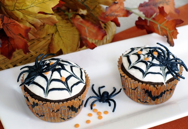 Spiderweb chocolate muffins