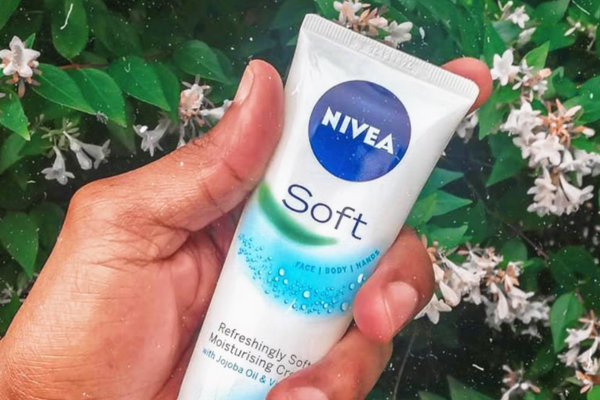 Suffering from dry skin this winter? You NEED to try Nivea Soft body cream