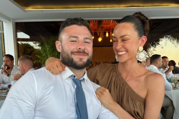 Rugby star Robbie Henshaw releases beautiful wedding snaps with wife Sophie