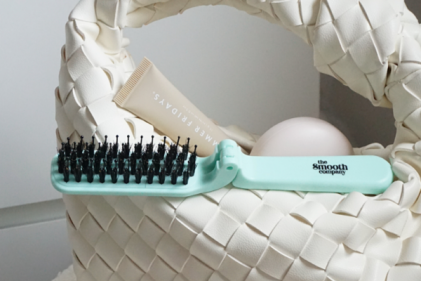 Get on-the-go sleekness with Smooth Company’s Smoothing Travel Brush