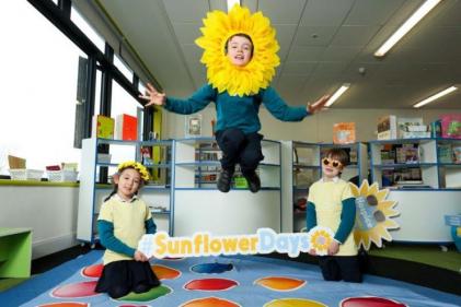 Host a Hospice Sunflower Fun Day this June & help raise funds for your local hospice