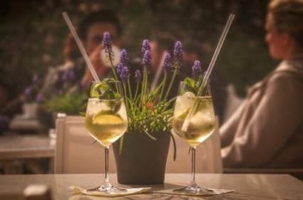 Mint, cucumber and prosecco: This English Garden cocktail is stunning!